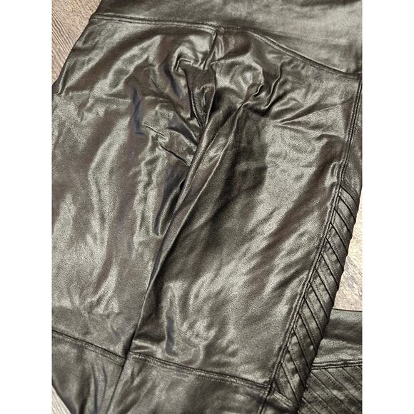 Spanx womens medium black faux leather legging textured biker chick - Picture 5 of 8